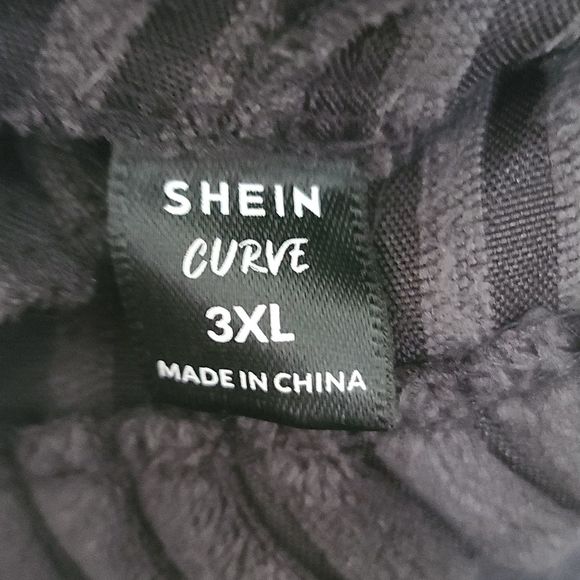 PLUS SIZE SHEIN WOMAN'S JACKET - Picture 10 of 12